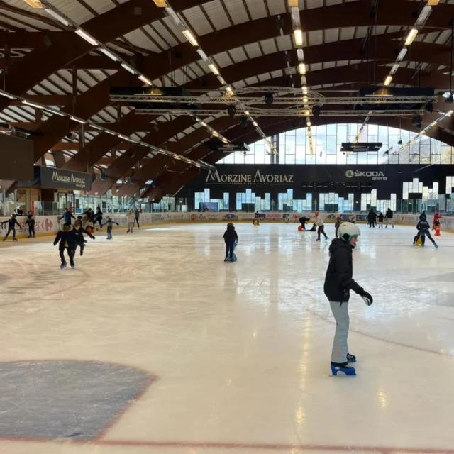 Don't forget the indoor ice rink at Palais des sport is open every afternoon from 3pm...the perfect place to stay cool on these hot summer days ⛸️

Entrance is included with the multipass but skate hire is an extra cost. 

#morzineicerink #staycool #palaisdessports #morzine #mountainholiday #mountainspaces #frenchalps