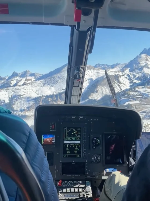 VIEW FROM THE SKIES

A very special birthday treat for the Mountain Spaces family and my first time in a helicopter!

Amazing views around Morzine, Avoriaz and Les Gets with the first of the winter snow arriving! Big thank you to @blugeonhelicopteres who are available for scenic tours over the winter and airport transfers if you’re in a real hurry!

@dave_towny @vickycook7 

#mountainspaces #morzine #lesgets #selfcateredchalets #luxurychalets #selfcateredluxury #skiholiday #portesdusoleil