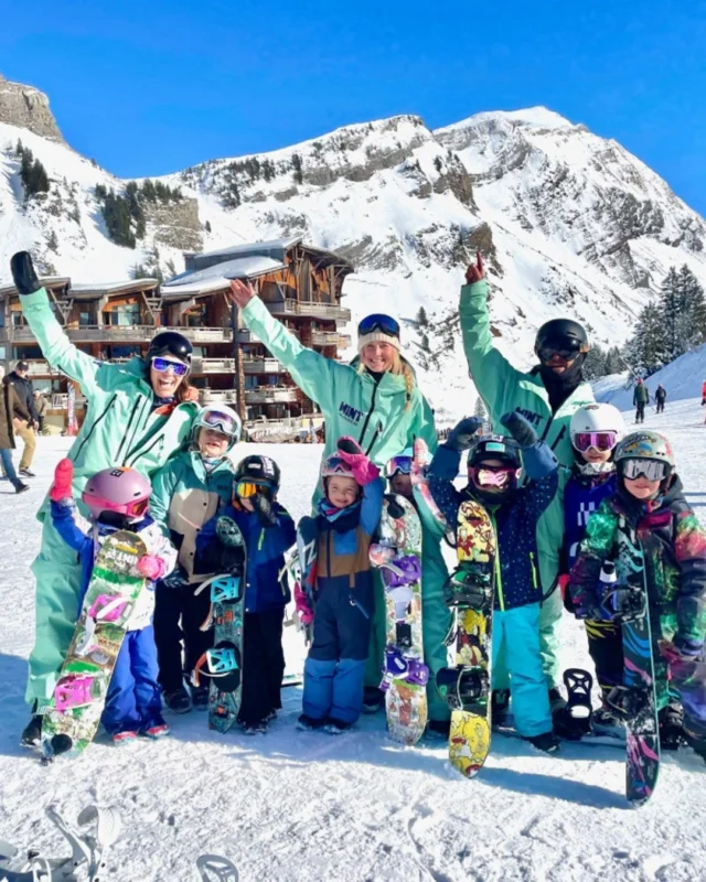 20 YEARS OF MINT SNOWBOARDING

If you’re looking to book snowboard lessons this winter you can't go wrong with MINT Snowboarding and this year marks their 20th anniversary! #20yearsfresh. 

Whether you’re a complete beginner, getting back on a board after a break, or ready to push into steeps, carving or freestyle, they’ve got you covered.

We’ve known the team for years and love the way they teach. They’re friendly, calm, patient and genuinely passionate about helping people progress. Lessons feel personal, supportive and confidence-building, and they work with everyone from kids to adults, from first turns to technical coaching and backcountry sessions.

If you’re staying with us this winter and want snowboard lessons, you can explore their courses and availability on mintsnowboarding.com. You’ll also find them listed in our recommended partners here: https://mountainspaces.com/ski-and-snowboard-lessons-in-morzine/

If you’d like help figuring out which lesson style suits you or your group, just ask. We’re always happy to guide you.

@mintsnowboarding

#mountainspaces #morzine #selfcateredchalets #luxurychalets #skichaletsinmorzine #morzineavoriaz #selfcateredluxury #skiholiday #skiavoriaz #portesdusoliel #chaletmorzine  #mintsnowboarding #mint20